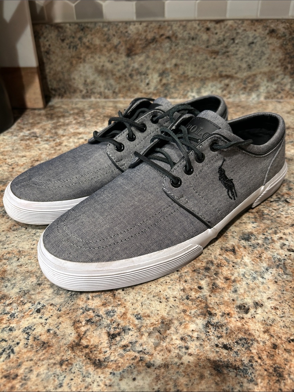 Polo by Ralph Lauren Men's Gray chambray Faxon Low Canvas Lace-Up Sneakers 10.5